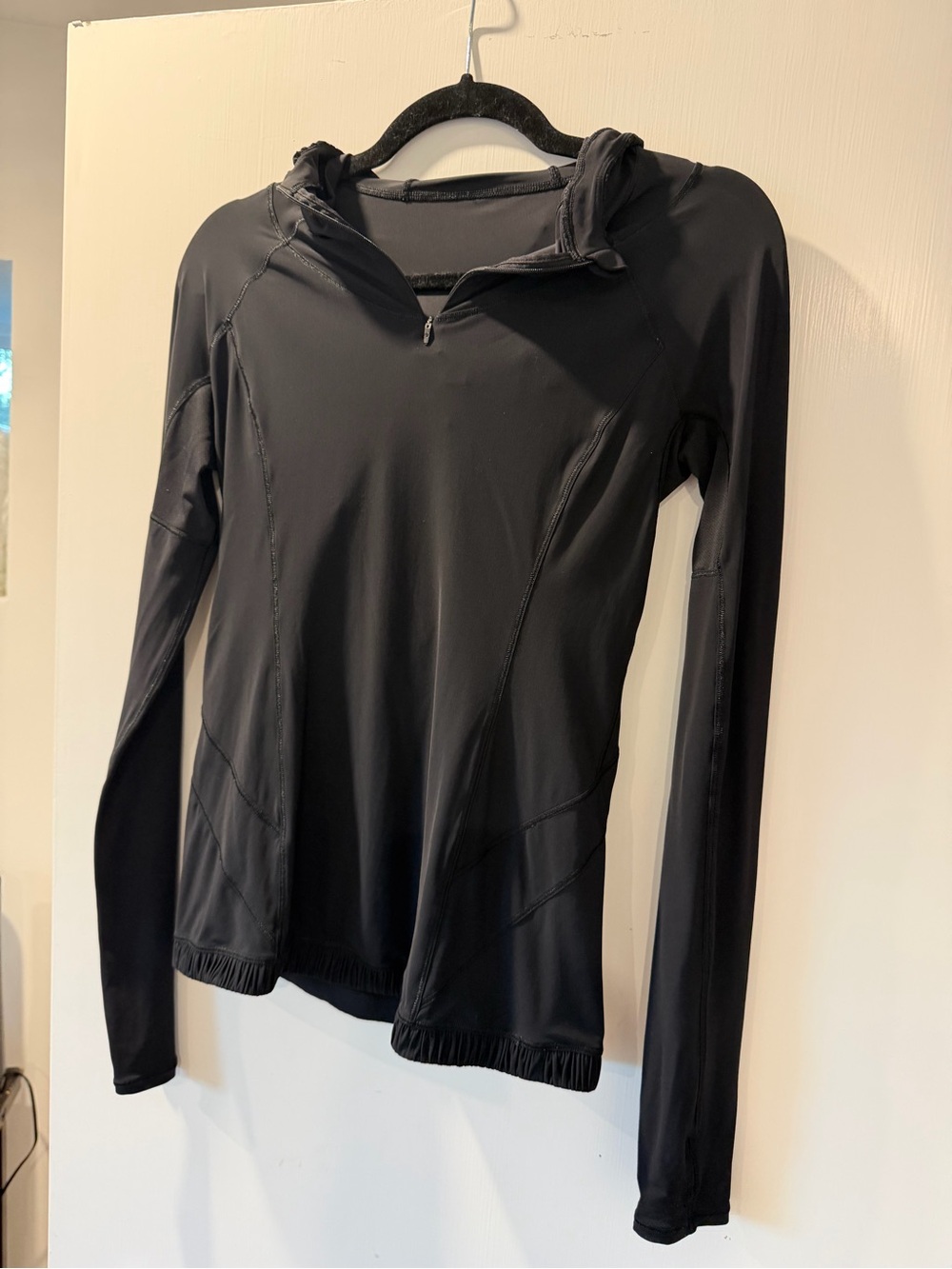 lululemon athletica Black Long-Sleeve Hooded Pullover Jacket